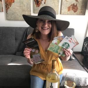 Meet your Posher, Casey